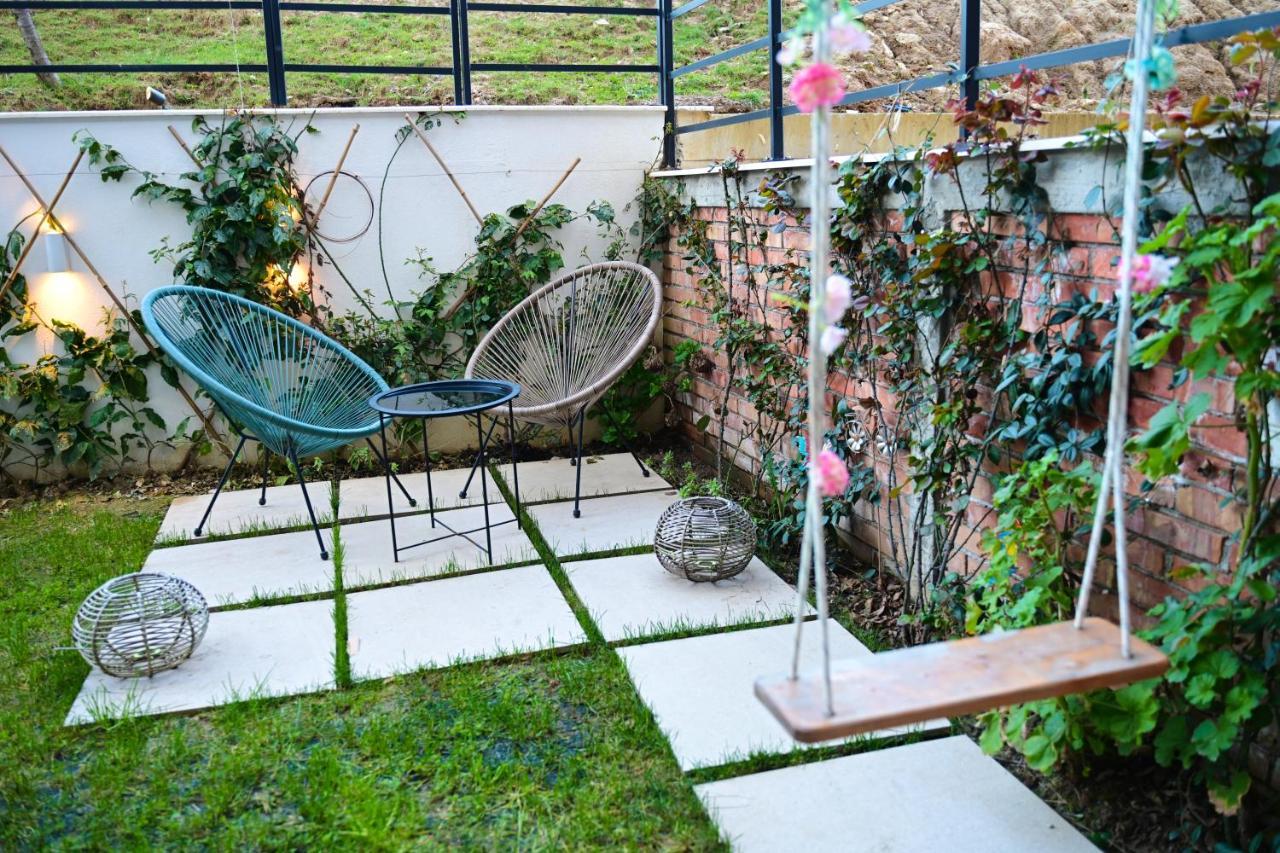 Stylish Two Bedroom House With Private Pool Tirana Exterior photo